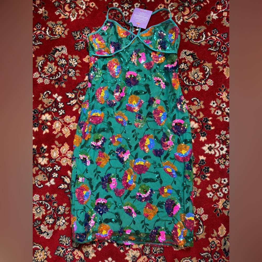 Elsie&Fred Las Dallas Green Floral Sequin Midi Dress